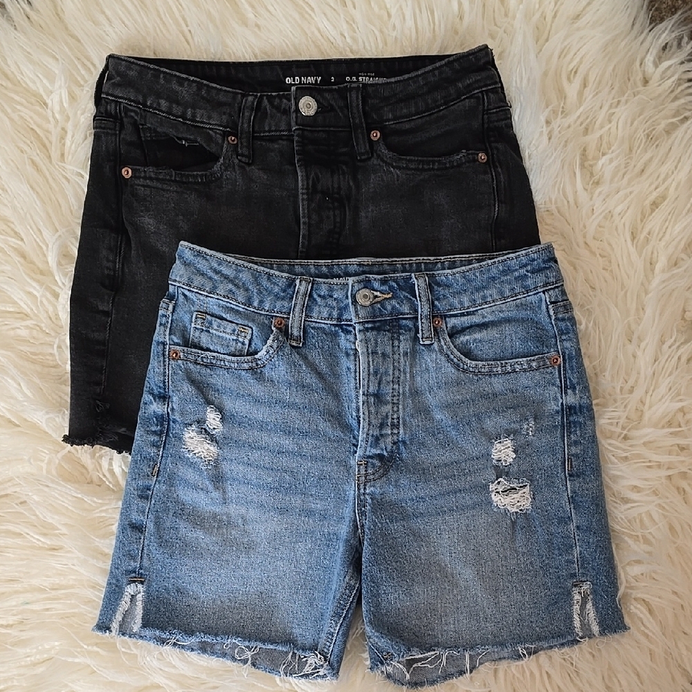 Old Navy Women's Black and Blue Denim Shorts